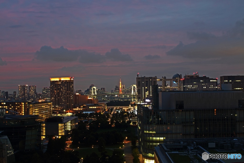 社窓からの夜景