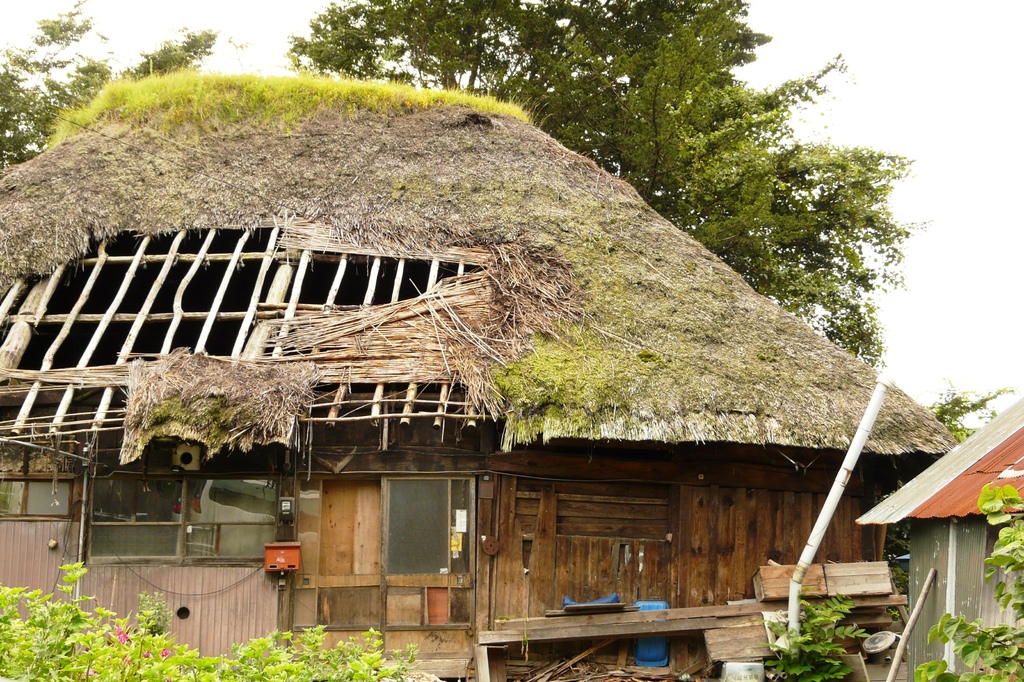 茅葺屋根