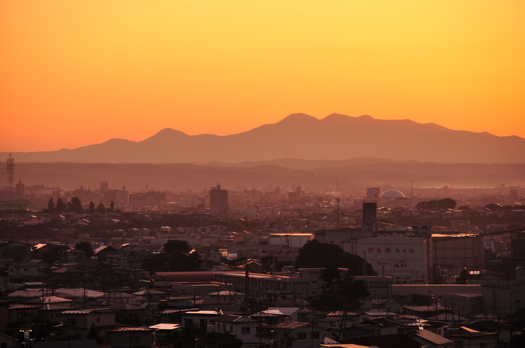 夕方、名久井岳