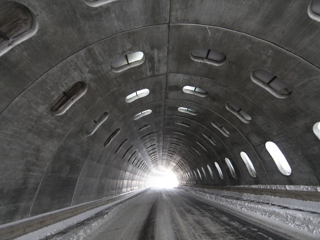 雪避けトンネル