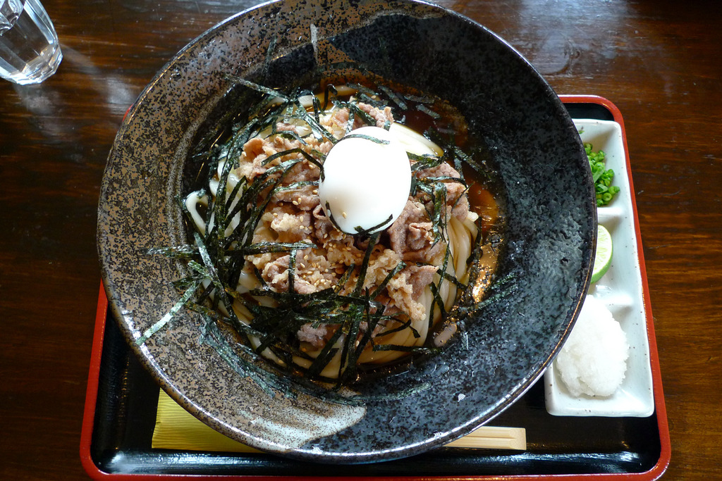 野々傘　肉うどん