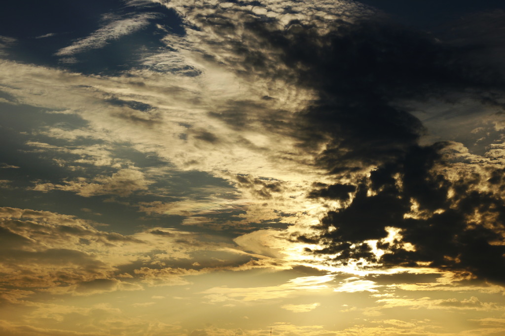 GOLDEN SKY