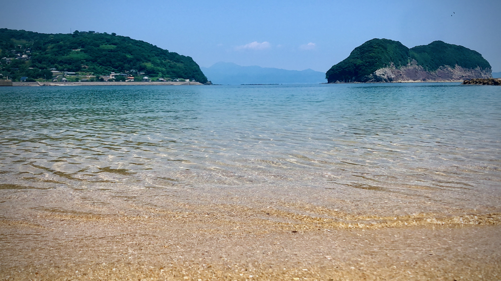 On the beach, Yuinohama