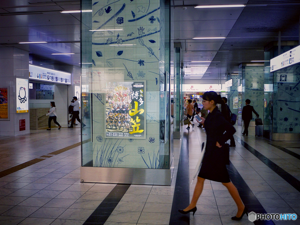 Smartphone girl in Hakata