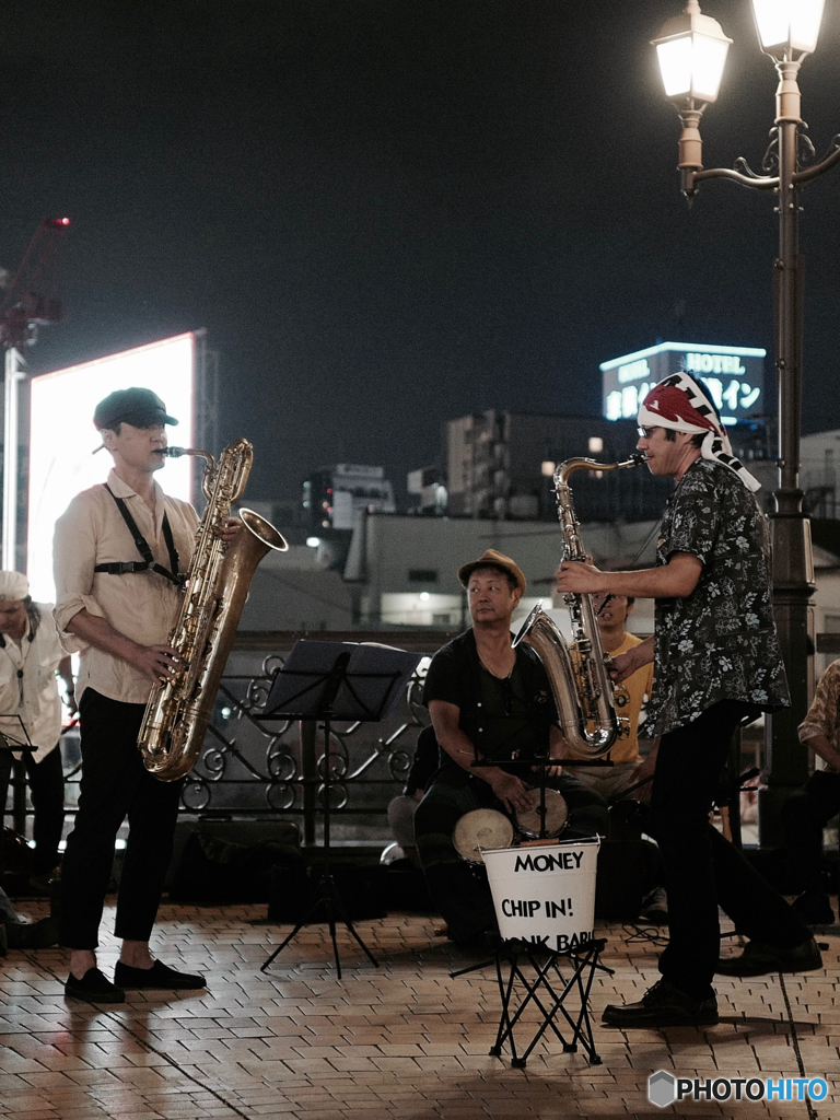 Blow up : Nakasu street musicians
