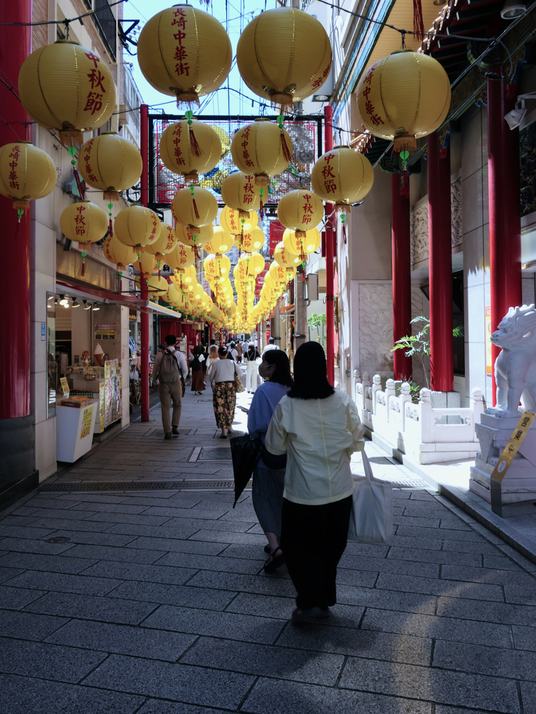 Walkers in Chinatown, Nagasaki