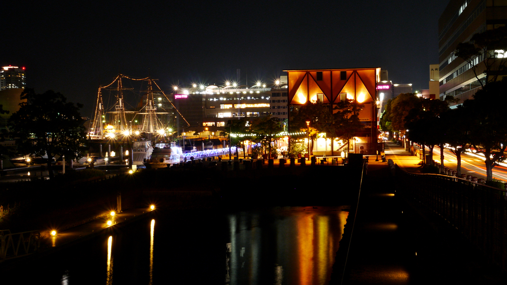 Night lights / Dejima Wharf
