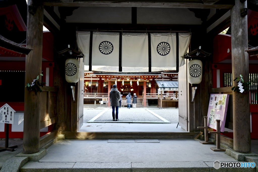 into sanctuary, Isonokami-Jingu