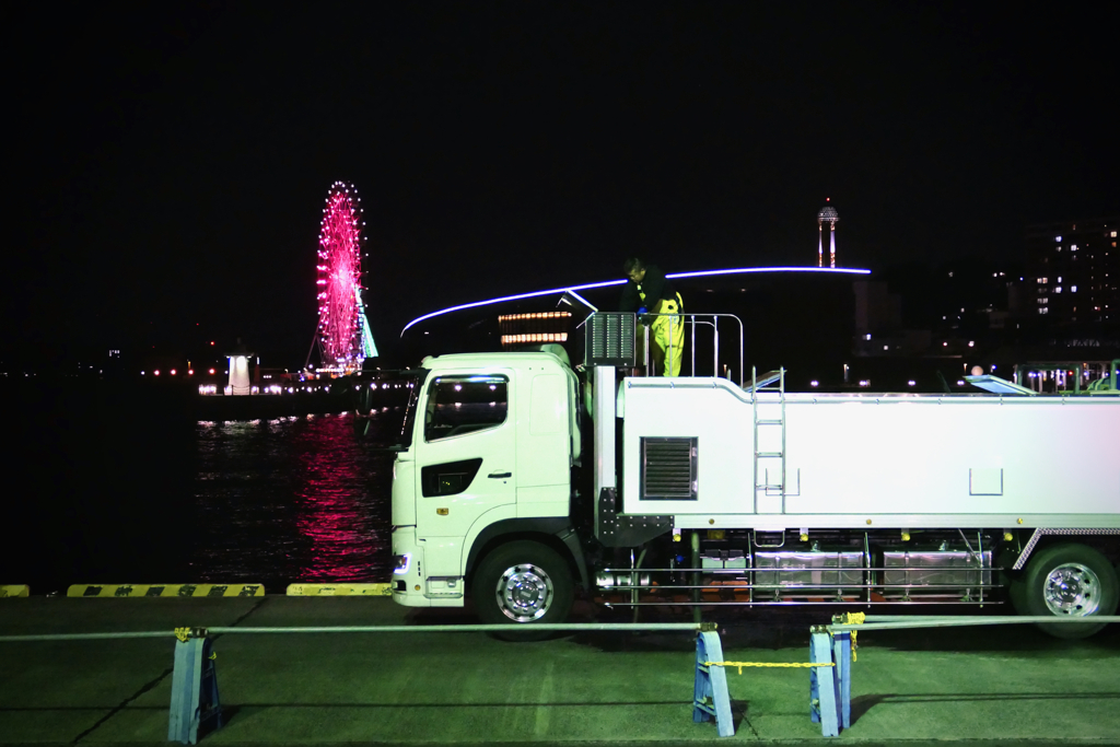 Night worker, Karato Shimonoseki
