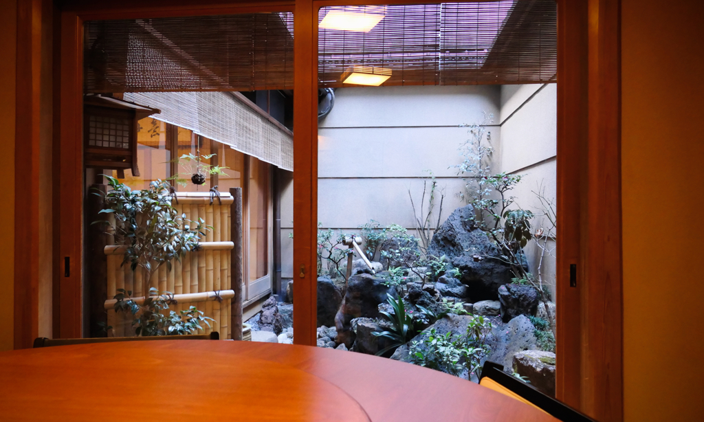 京都・祇園町南側 借景