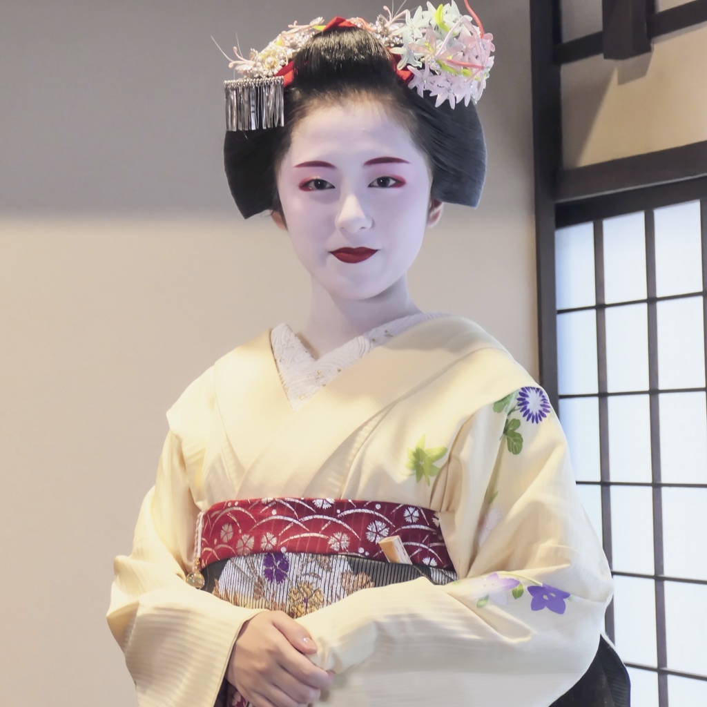 Kyoto Gion Kobu Maiko 1st Met