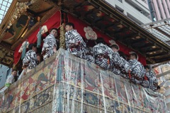 Look up Naginata-hoko, Gion matsuri 2019