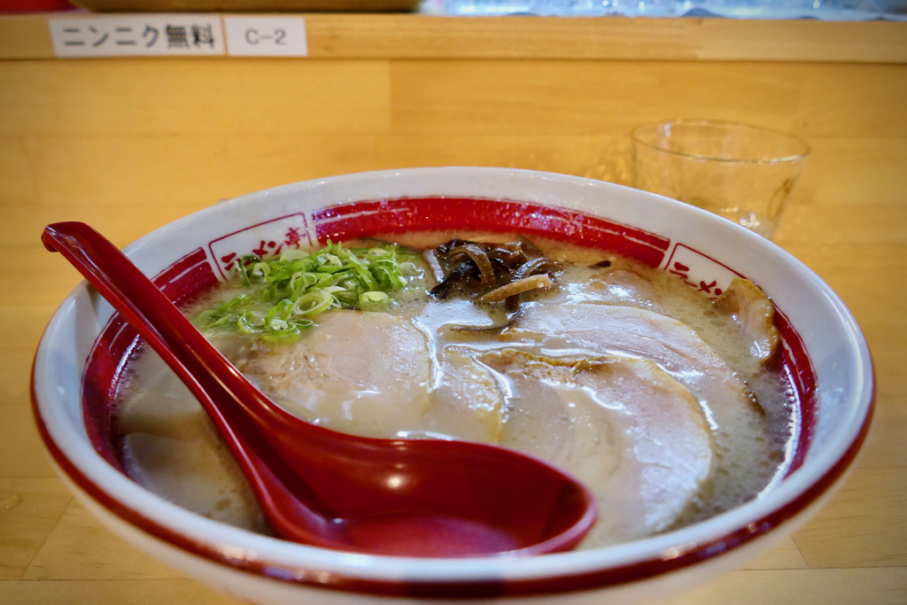 長崎はおいしい：とんこつラーメン