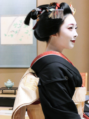 Last hairstyle of a Maiko Koaki