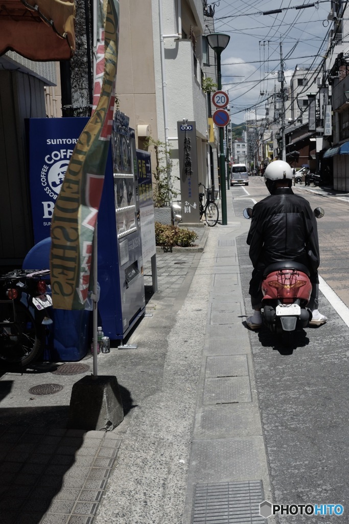 Heat city obon, buddhist monk life