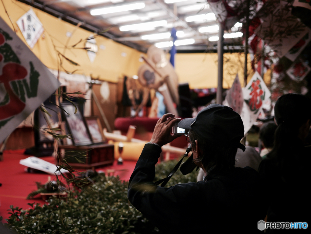 Night shooter (Niwa-mise #3)