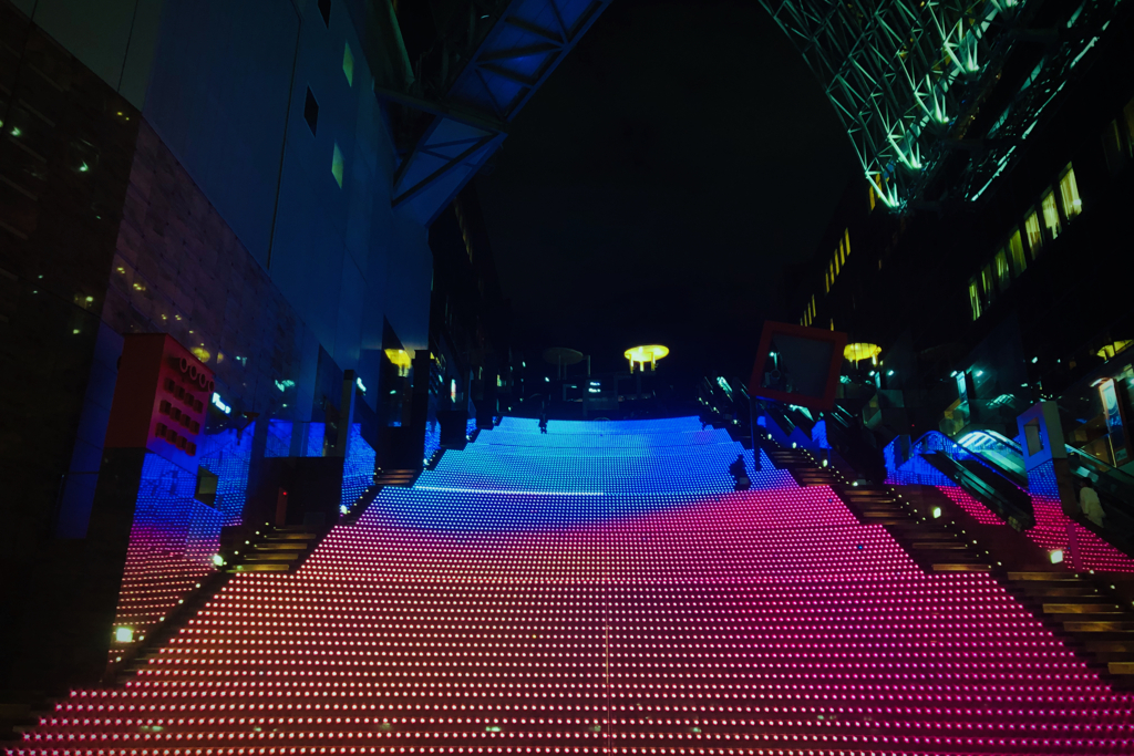 Neon gradation, Stairs in Kyoto