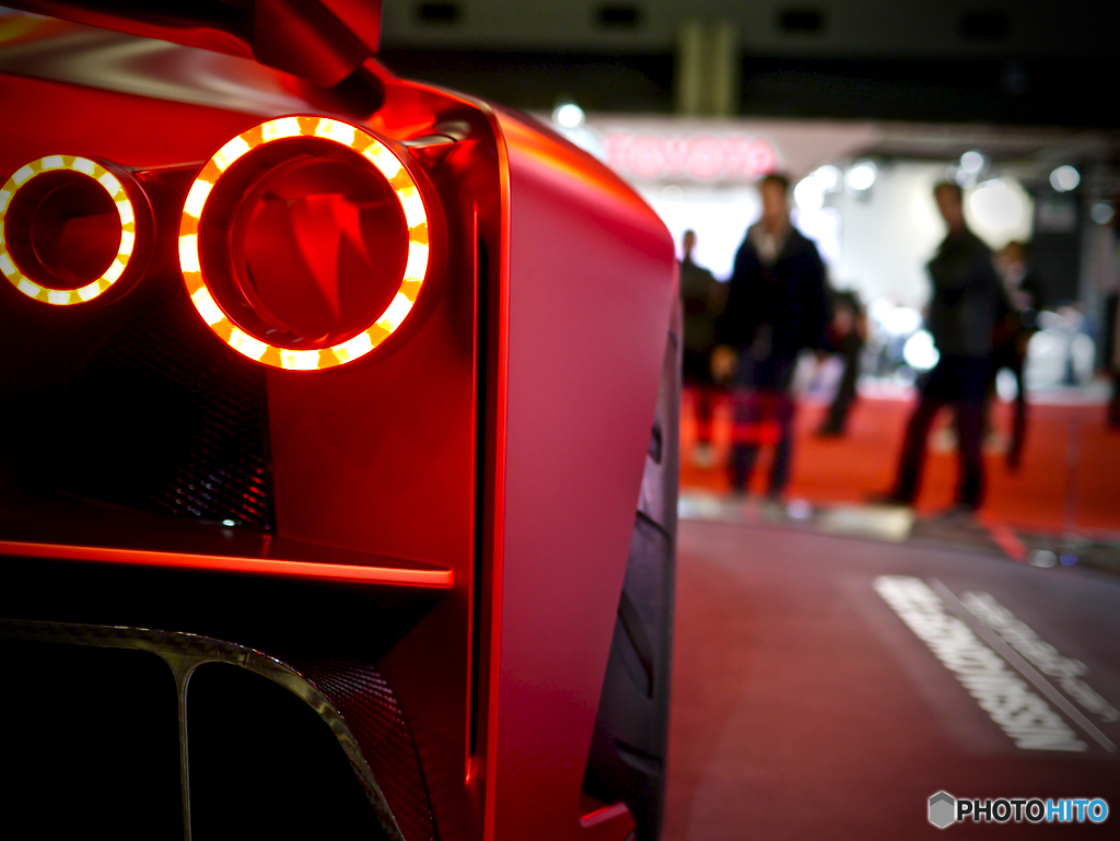 NISSAN  CONCEPT 2020 : Rear View