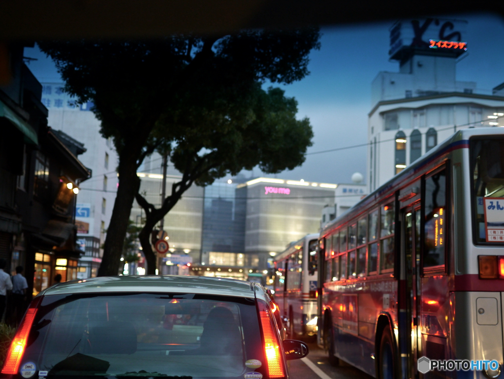 Traffic Jam, Kenchozaka-shita 