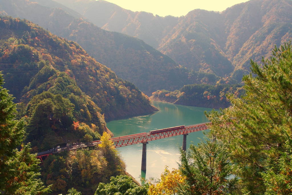 湖上駅の秋