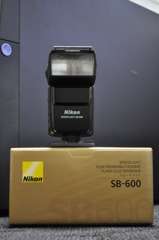 Nikon SB-600