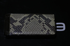 スマホなんか使わない