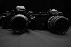 NIKON