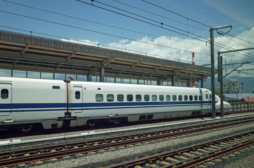 新幹線の写真撮ってみました