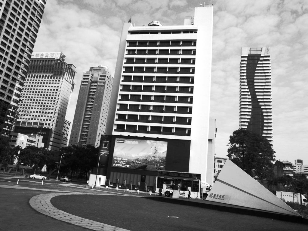 A MOMENT IN TAIWAN 25