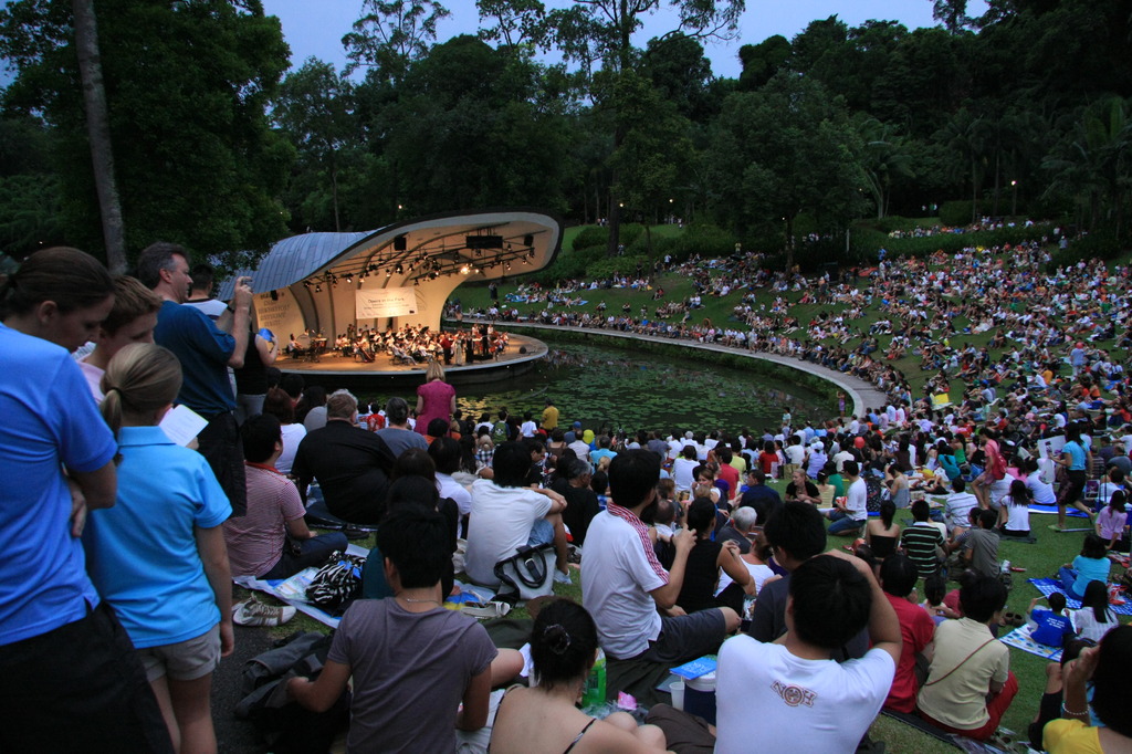 OPERA IN THE PARK