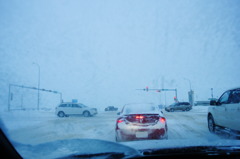 SNOW DRIVE / CROSS ROAD
