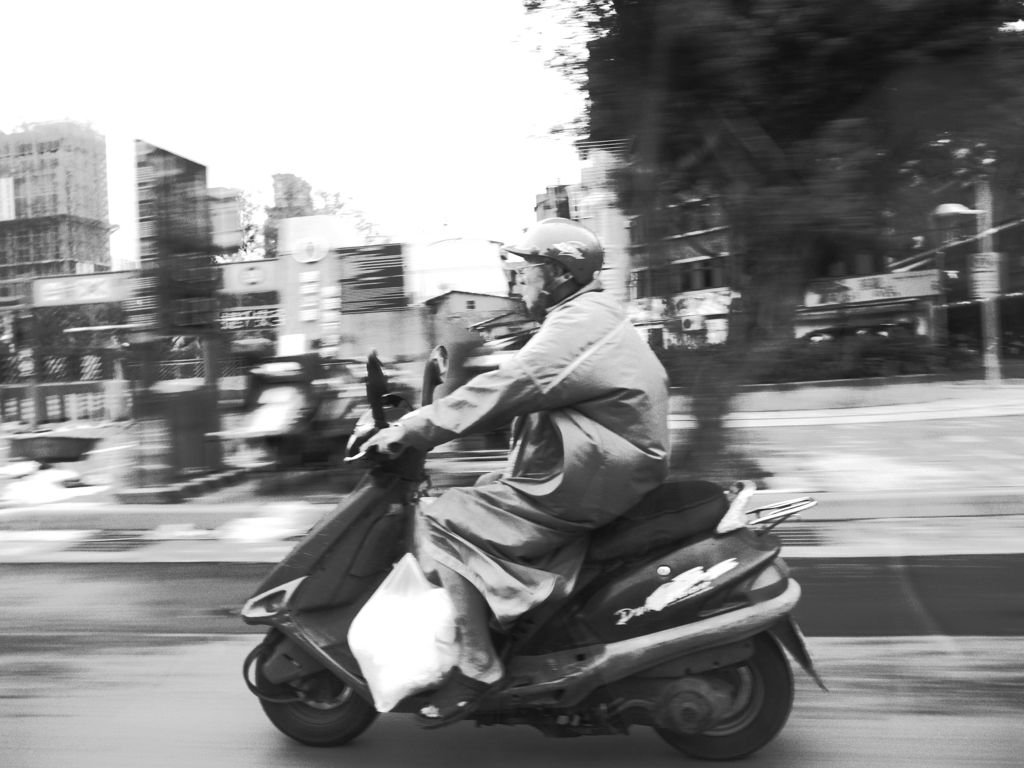 A MOMENT IN TAIWAN 9