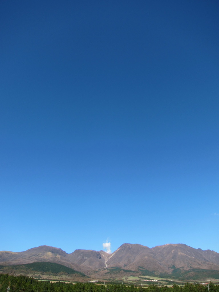 久住高原から見る九重連山