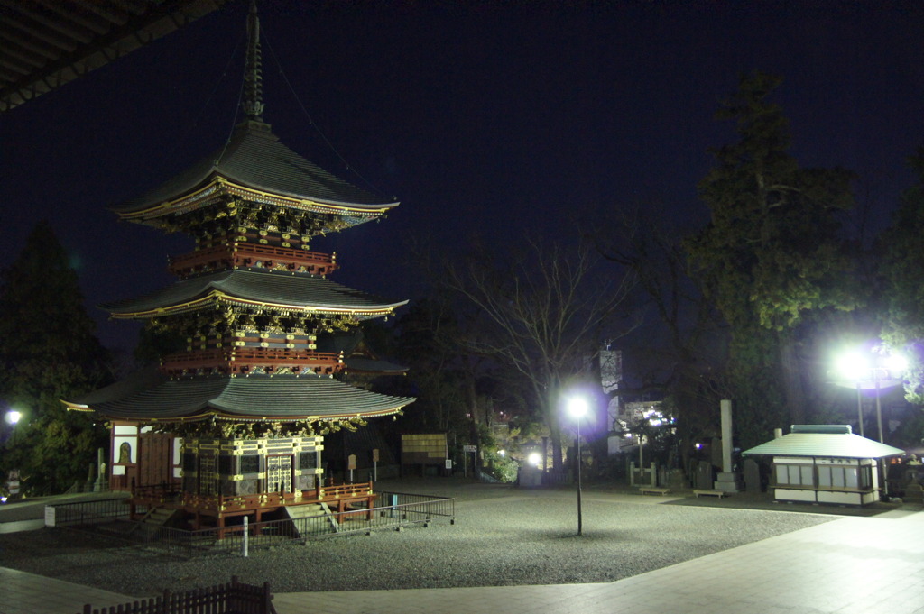 「　静塔　」