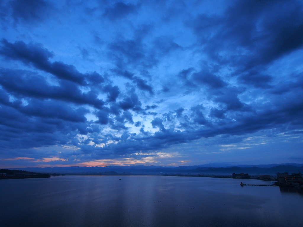 朝の珠雲