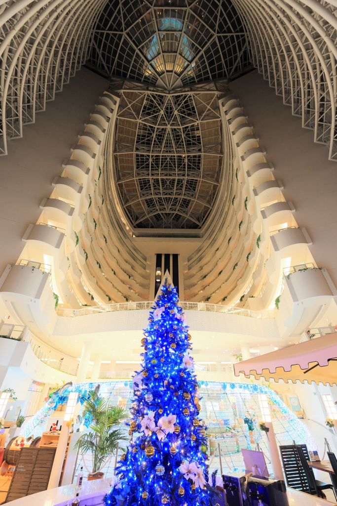 Hotel with a large atrium