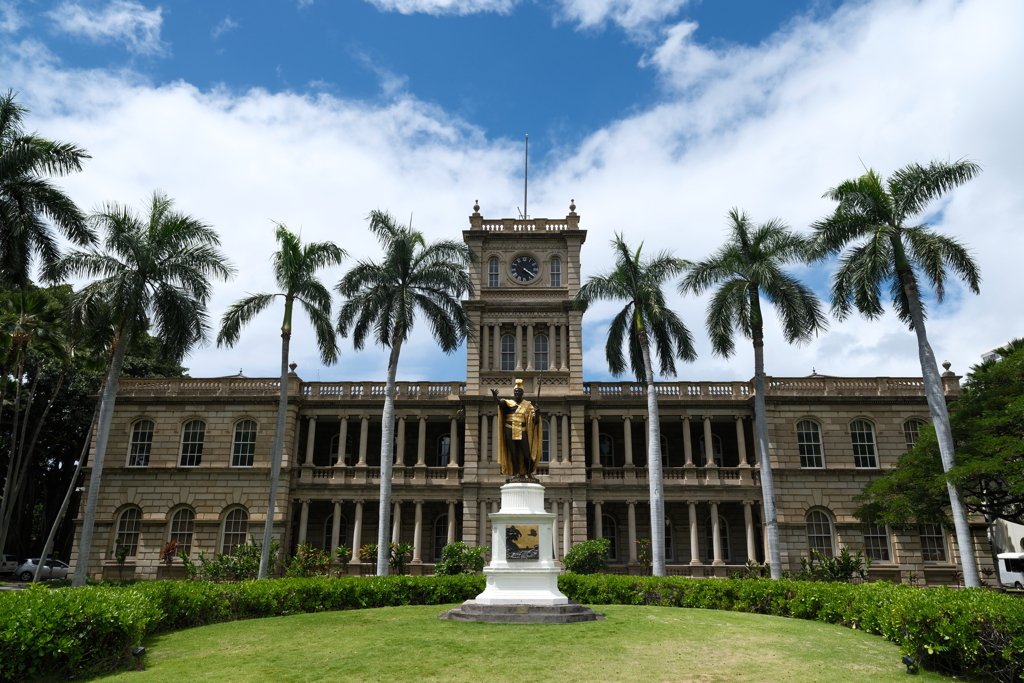 『King Kamehameha statue』