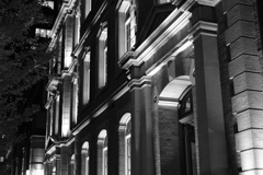 historical buildings in black and white