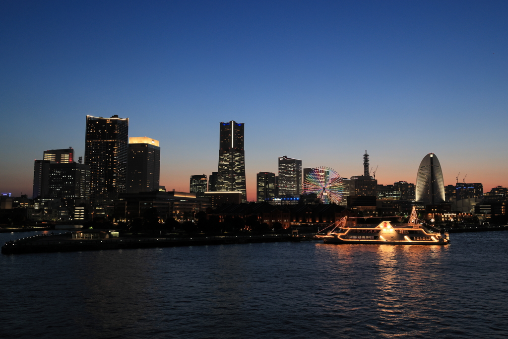 Night in YOKOHAMA