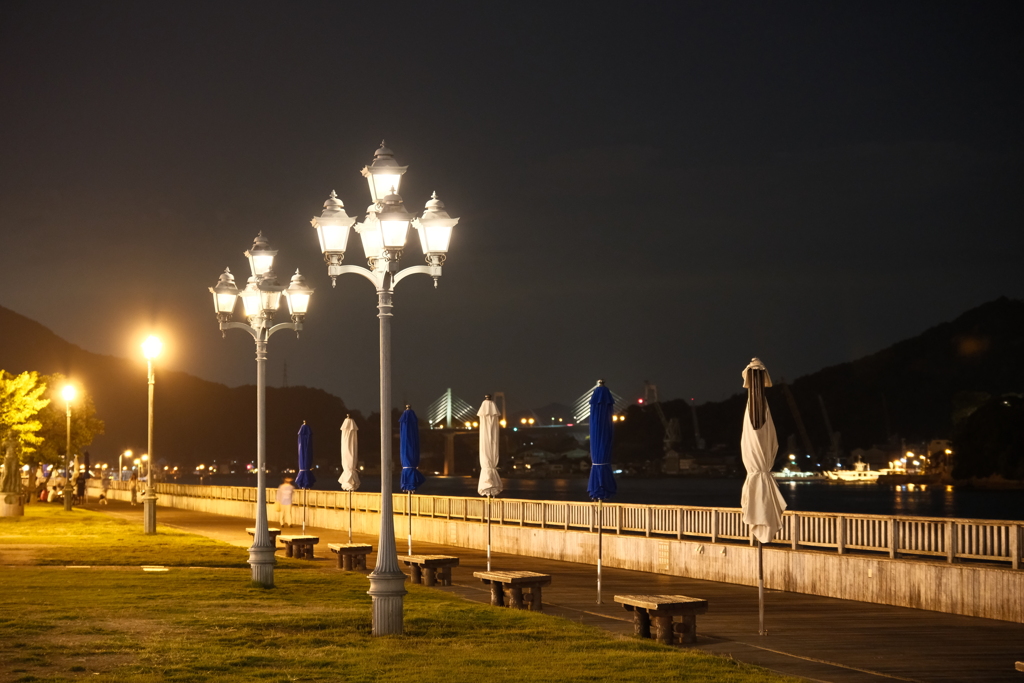 浜潮風に誘われて