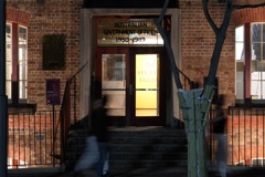 『AUSTRALIAN GOVERNMENT OFFICES』