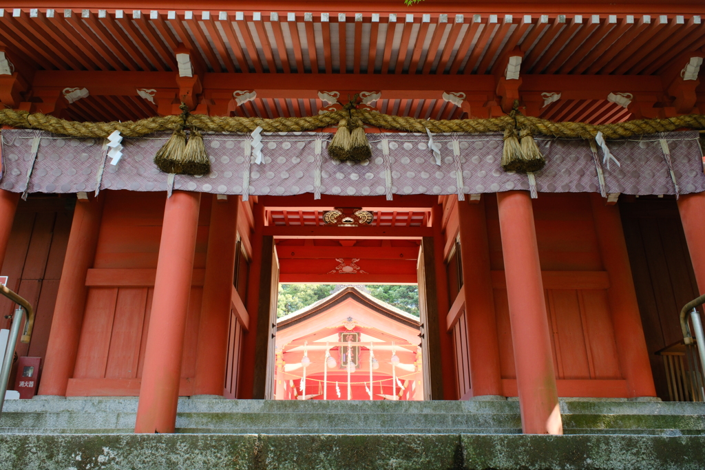 朱に祈りを