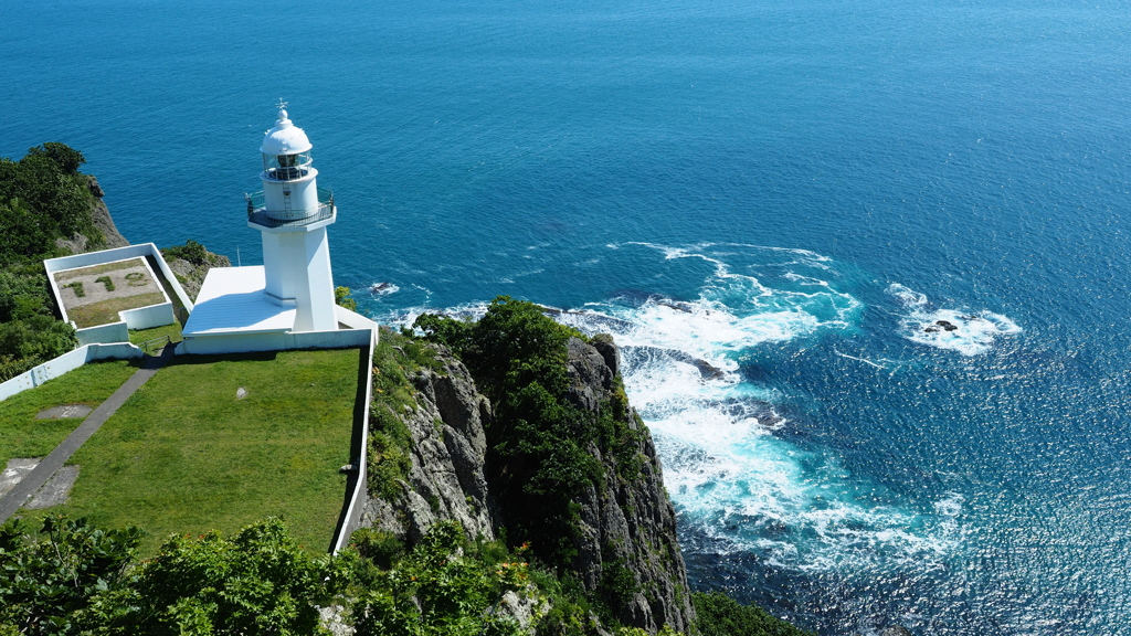 White lighthouse