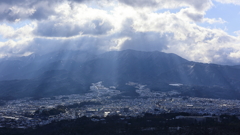 Angel's Ladder that appeared in winter