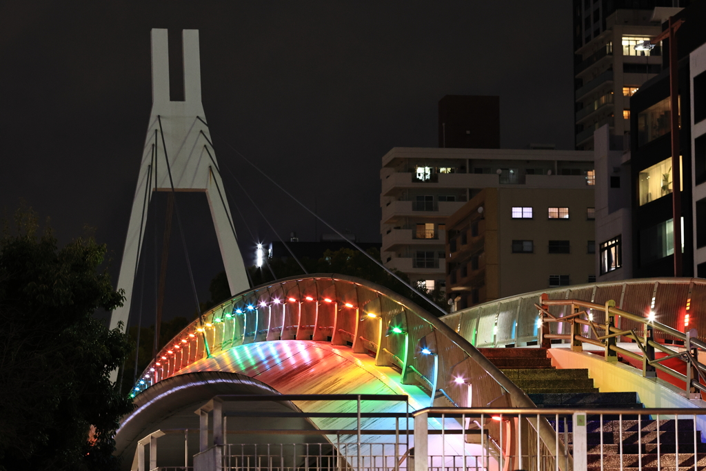 『Central Bridge』