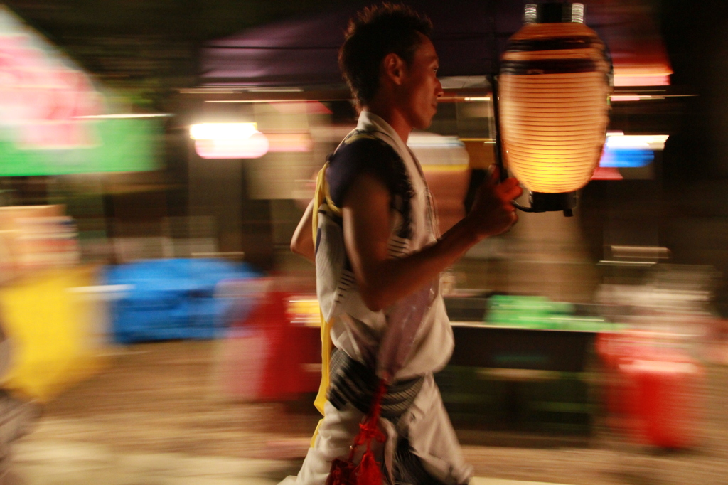 Run In The Light！