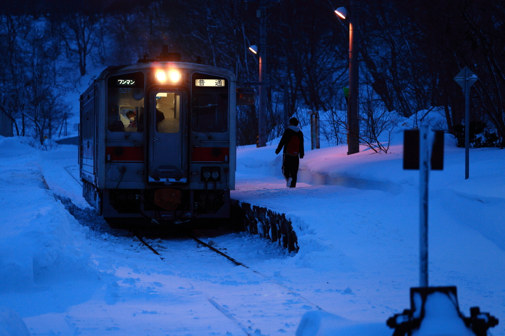 こ と こ と 列 車