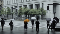 雨 の 金 曜 日