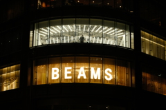 『BEAMS』