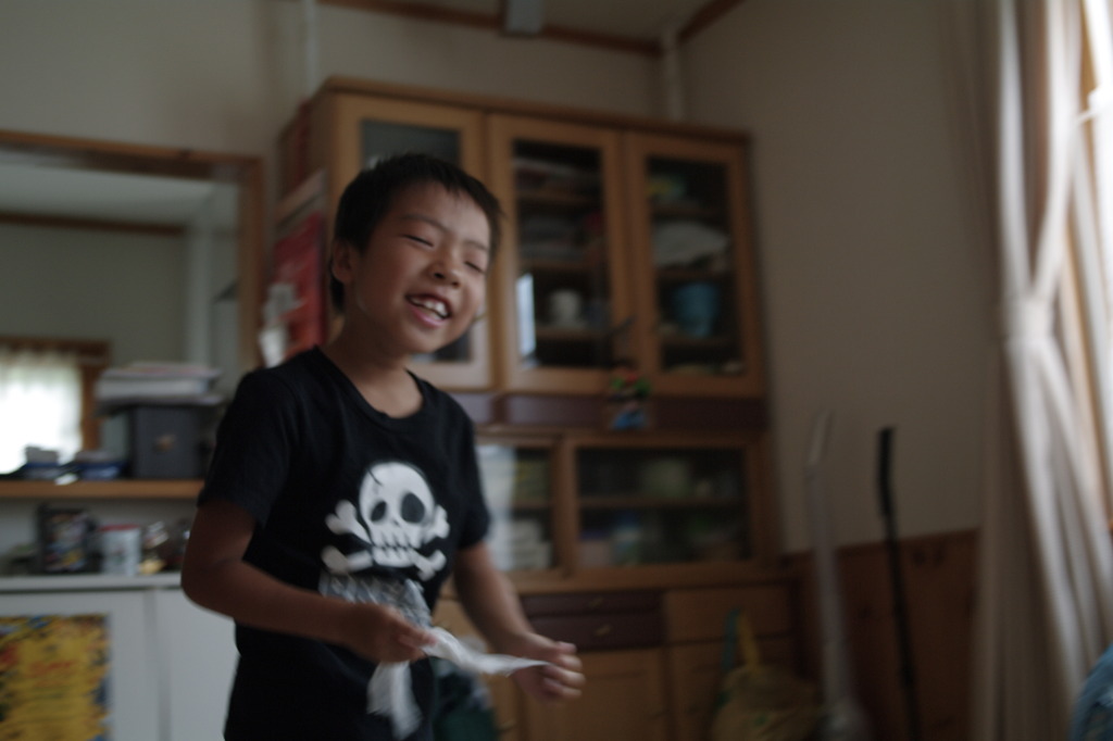 息子と
